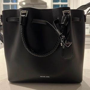 Michael Kors Blakely Bucket Bag